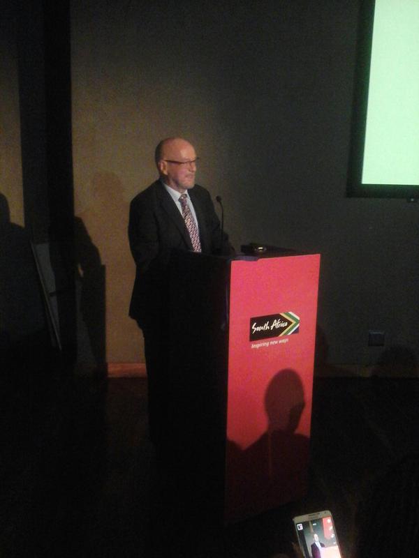 Minister Derek Hanekom