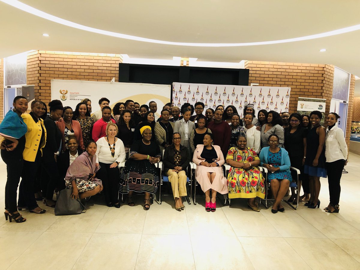 Minister Xasa hosts the Executive Development Programme Breakfast