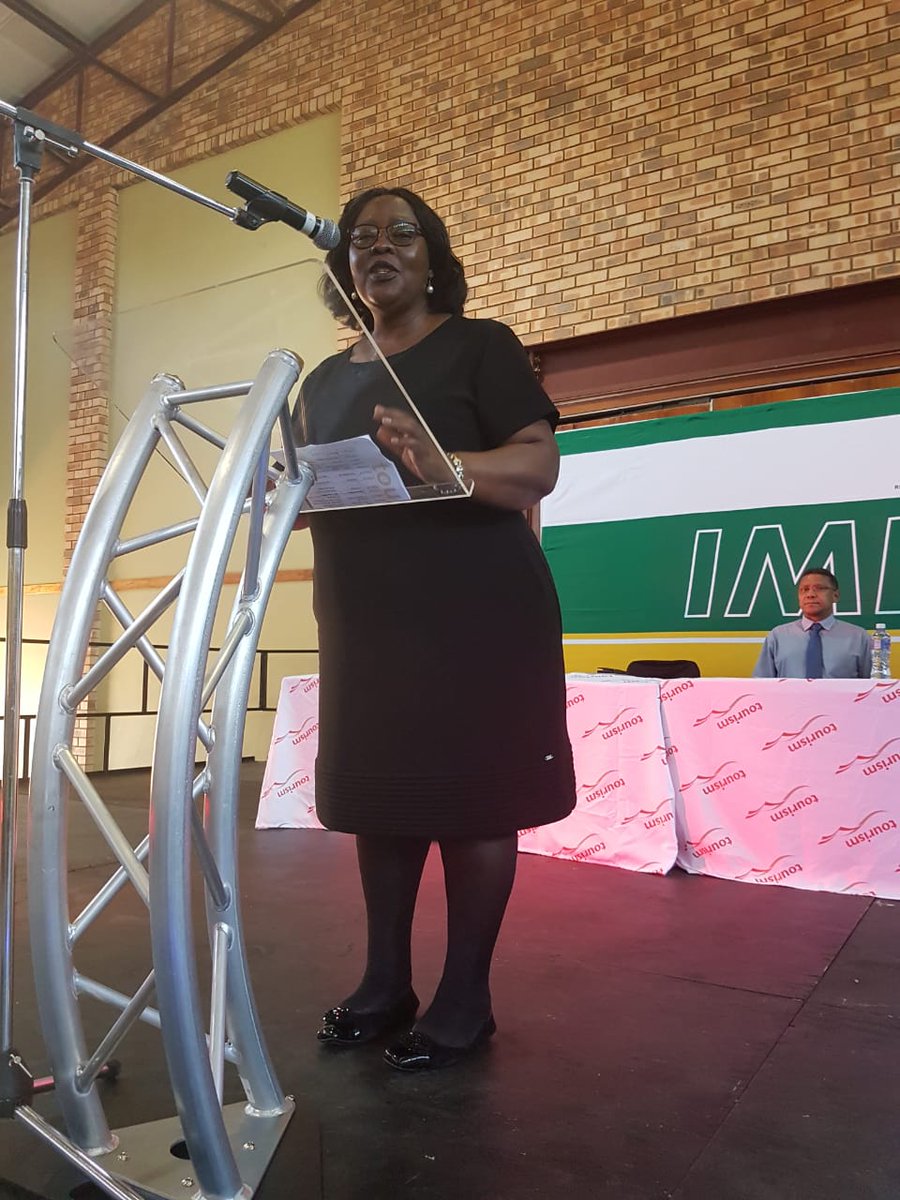 Deputy Minister Thabethe interacts with the community of Mabopane