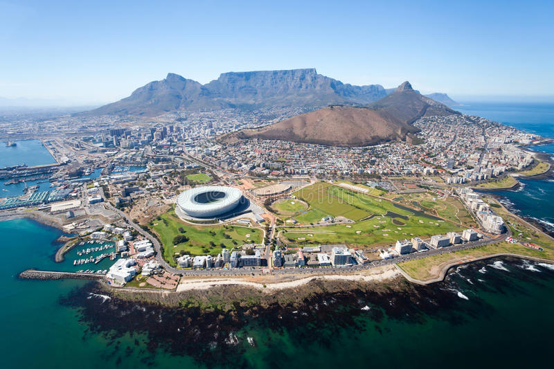 Minister congratulates Cape Town for being voted the Best City in the world by UK Telegraph readers