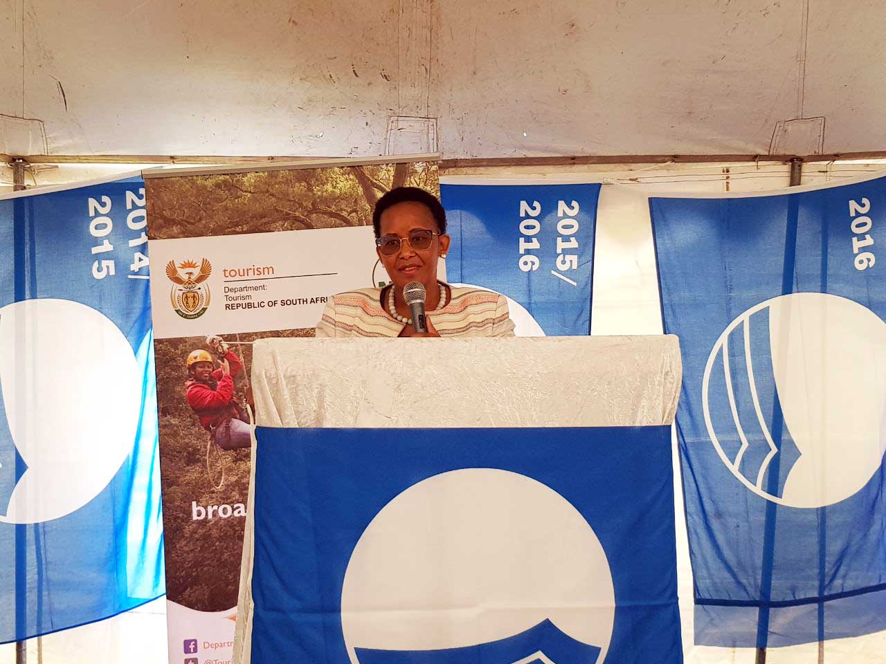 Minister Xasa congratulates Blue Flag Beaches