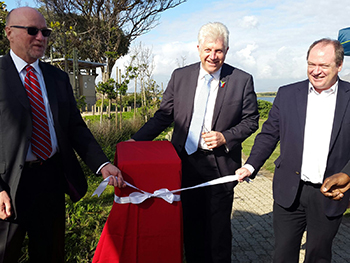 Minister Derek Hanekom launched the False Bay Ecology Park project