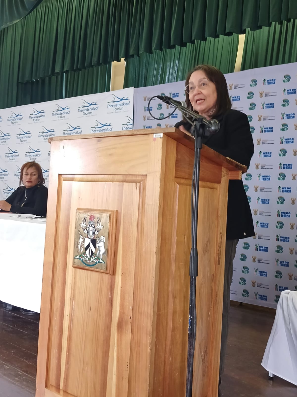 Minister de Lille hosts tourism stakeholder engagement in Overberg